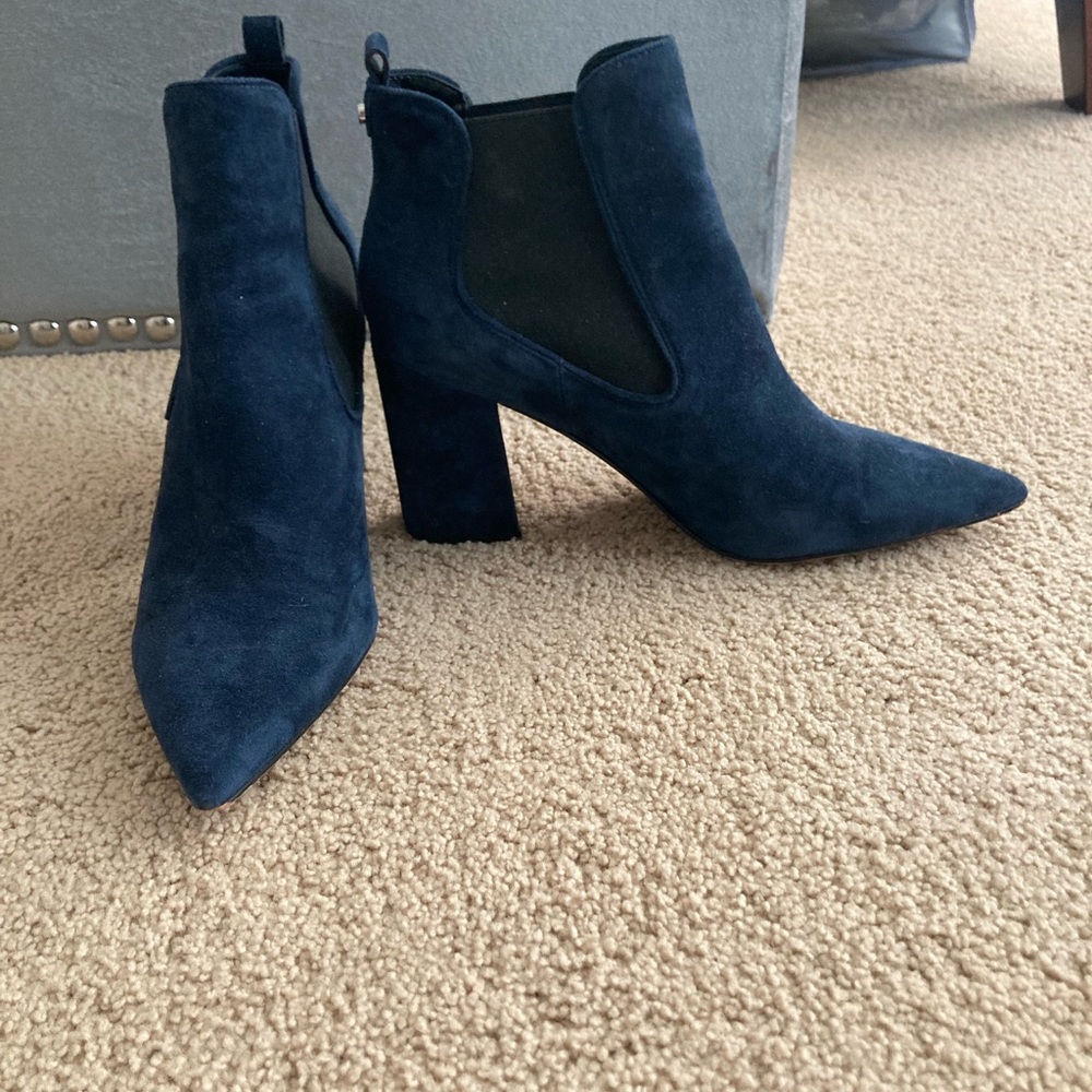 Dark blue suede Marc fisher booties size 10